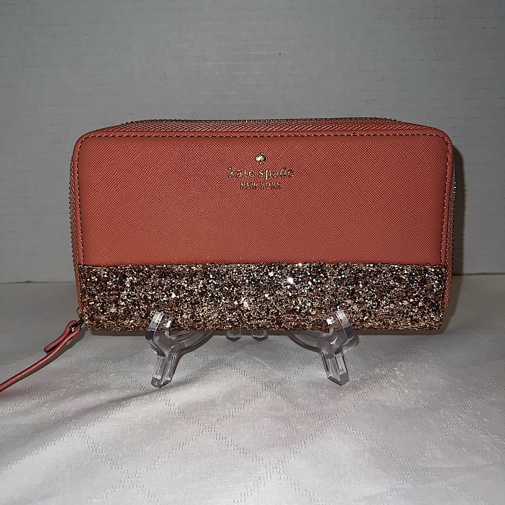 ♠️ New Kate Spade Greta Court Neda Glitter Wallet